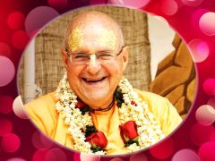 His Holiness Giriraja Swami Maharaja